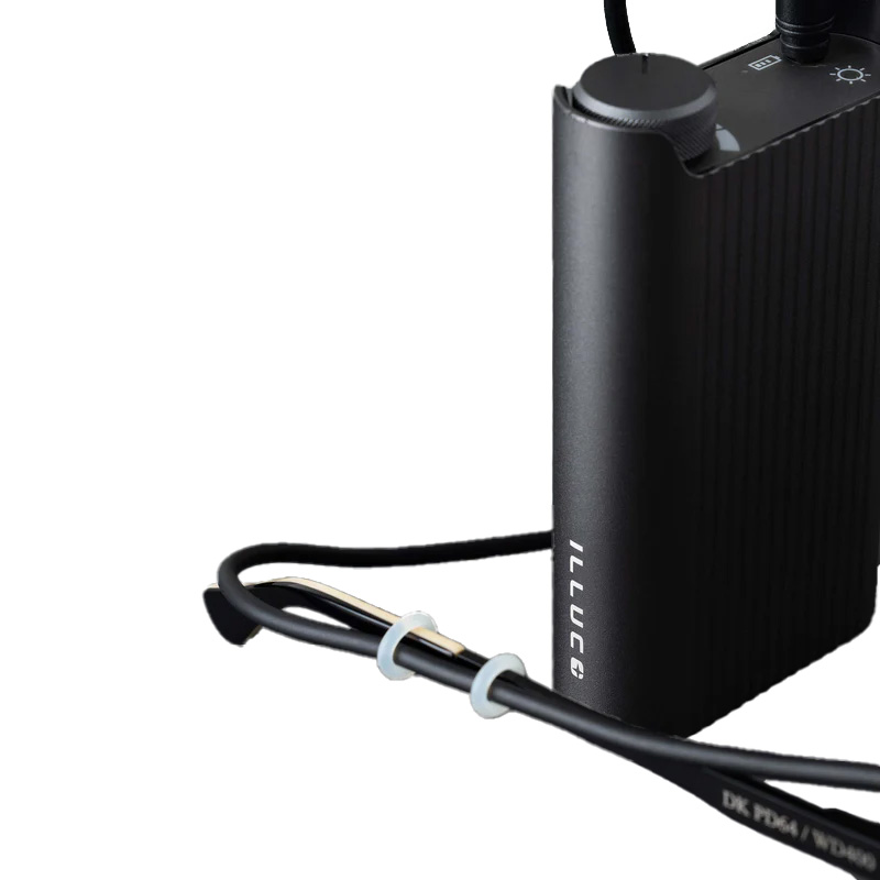 Проводной осветитель Illuco IHL-1000