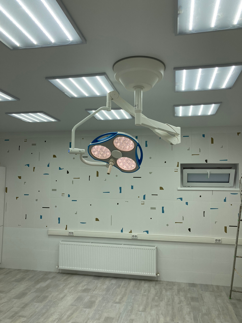 Светильник операционный Teko-Mach LED 160-02 (Dr Mach - Mach LED 300 DF + spot)